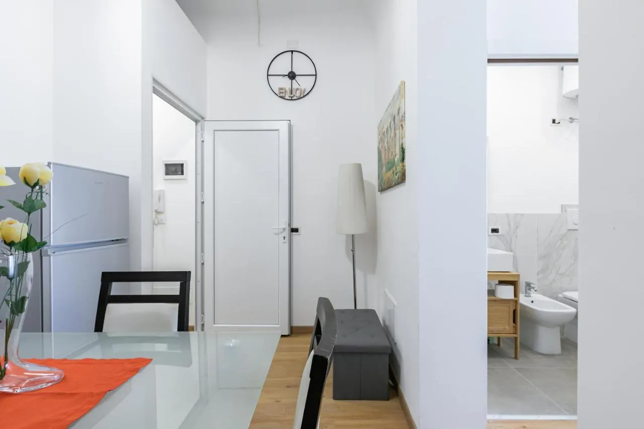 Corso Dei Mille Station Flat With Balcony Apartment Palermo Italy
